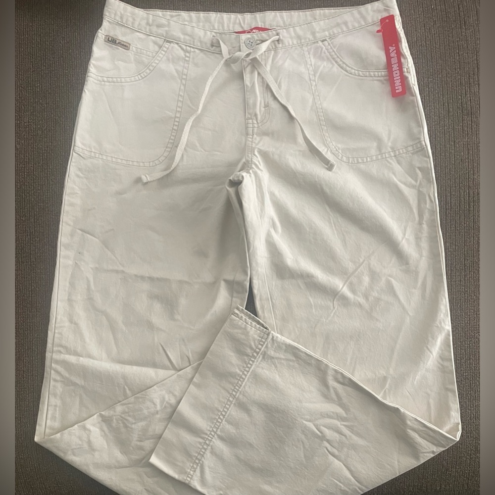 NWT Women’s/Juniors Unionbay Casual Pants Size 9 ~ Beige